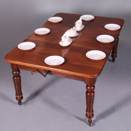 Wind-out eetkamertafel in mahonie met originele slinger en inlegblad ca 1875 (No.452435)