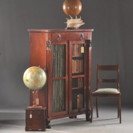 Antieke kast /  Empire boekenkast ca. 1810 in mahonie (No.720318)