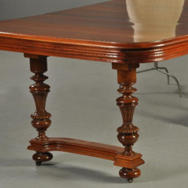 Antieke tafel / Notenhouten Franse coulissentafel ca. 1875 smetteloos gepolitoerd en met 4 inlegbladen (No.341626)