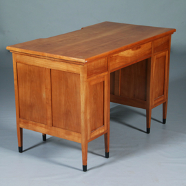 Satijnhouten bureau met zwarte accenten Hollands ca 1910 (No.283010)