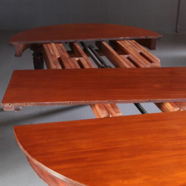 Antieke tafel / Dubbele Wind out table 3,66 m.lang ca. 1850 met 4 originele inlegbladen én slinger (No.622424)