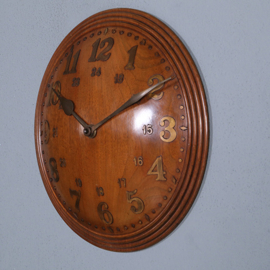 Zenith wandklok vroeg serie nummer ca 1915  ronde bolle kast met 24-uur aanduiding (No.661153)