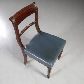 Antieke stoelen / Stel van 8 eetkamerstoelen met blauw leer Engels 1890 mahonie (No.692447)