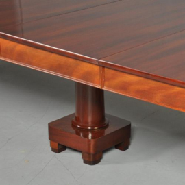 Antieke tafel / Hollandse ovale mahonie coulissentafel ca. 1820 met 5 inlegbladen 3,62m. lang  (No.272152)