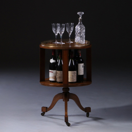 Ronde satijnhouten boekenmolen wijntafel met bronzen reling ca 1915 ingelegde biezen (No.222170)