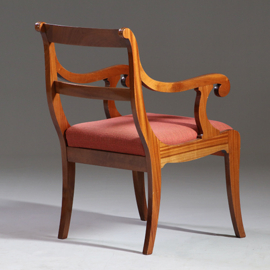 8 antieke stoelen nieuwe stof naar keus  Frankrijk ca 1925 mahonie  2 met armeuningen (No.911830)