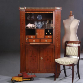 Antieke kast / Secretaire / escritoire / Drankkabinet / in satijnhout ca. 1790 jalousiedeur (No.641553)