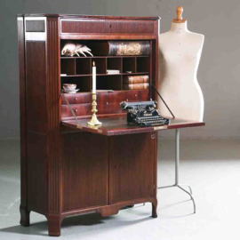 Antieke bureaus / Frans Louis Seize klepbureau opvallend sober ca. 1790 massief mahonie (No.542444)