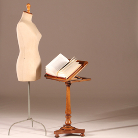 Antieke bijzettafel / Hollandse laat biedermeier lezenaar in mahonie met brons (No.892901)