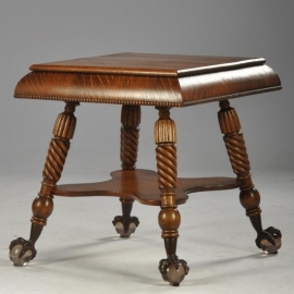 Antieke bijzettafels / Ameriaanse salontafel met metalen klauw op glazen bolpoten (No.561006)