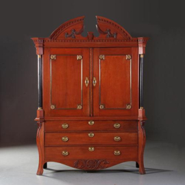 Antieke kasten / Reusachtig Fries kabinet prachtige oude meekrap-kleur (No.860460)