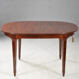 antieke tafel / Zeer smalle Hollandse coulissentafel in Louis Seize stijl ca. 1825 met 5 extra bladen (No.582399)