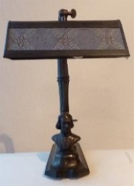 Antiek varia / metalen bureaulamp / pianolamp met borstbeel Liszt  (No.98504)