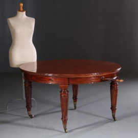 Antieke tafel / Dubbele Wind out table 3,66 m.lang ca. 1850 met 4 originele inlegbladen én slinger (No.622424)