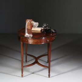 Antieke bureaus / Ovale schrijftafel met geometrisch ingelegd blad ca. 1850 met vijf kleine ladem (No.721313)