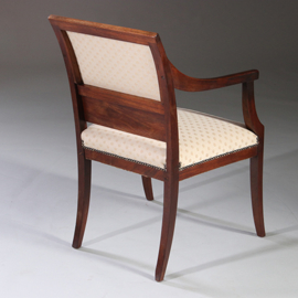 Stel van 10 directoire stoelen in hiërarchische maten incl nieuwe bekleding naar wens  (No.211745)