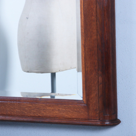 Schouwspiegel met facetgeslepen spiegelglas in eikenhouten lijst met bronzen ornamenten ca 1875 (No.851040) - Hoogte 1,15 m.