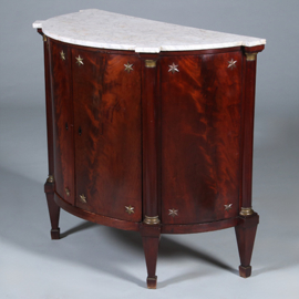 Franse Empire demi lune buffet in mahonie met bloemmahonie ca 1810 (No.431520)