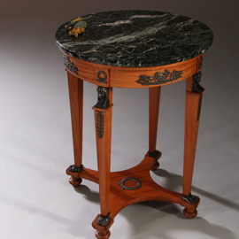 Kersenhouten Empire stijl bijzettafel met groen marmer Verde Alpi ca 1920 (No.211755)