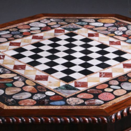 Antieke tafel / schaaktafel / centertable ca. 1840 met pietra dura blad op Palissander voet (No.640857)