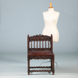 Koloniale stoel ca 1700 incl bekleding naar wens  (No.280305)
