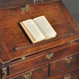 Antieke bureaus / Engels klepbureau met kelder en getrapt interieur 1780-1800 (No.221834)