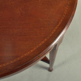 Antieke bijzettafels / wijntafel / Strakke ronde Englese lampentafel met onderblad ca 1890. (No.181446)