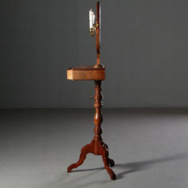 Antiek varia / Scheertafeltje / Kapspiegel of Gentlemens shavingstand met kandelaren hoogte verstelbaar (No.671933)