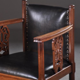 Antieke stoelen / stel van 2 Hollandse bureaustoelen / armstoelen ca. 1900 (No.791223)