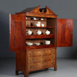 Antieke kast / Hollands blond bloemmahonie Louis Seize kabinet ca. 1795 (No.652657)