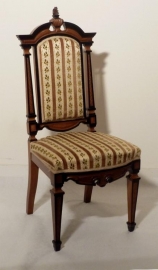 Antieke stoelen /  8 Horrix stoelen, in noten 1860-1880 (No.87107)