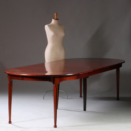 Hollandse smalle coulissentafel Louis Seize ca 1800 in mahonie op tapse poten (No.922850)