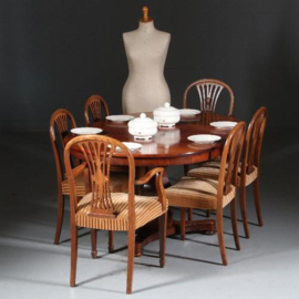 Antieke eetkamerstoelen / Stel van 6 stoelen w.v. 2 met armleuningen ca. 1900 Incl. stoffering naar wens (No.751301)