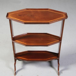 Antieke bijzettafels / kleine etagère "lang gerekte 6-kant"  ca. 1800 Mahonie met essen en hulst (No.691746)