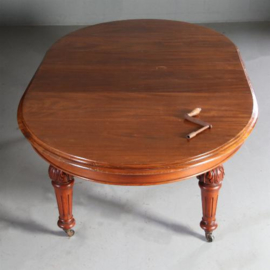 Antieke tafel / Wind out Coulissentafel in mahonie ca. 1850 in een mooie oude kleur met 2 inlegbladen (No.640854)