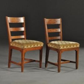 Antieke stoelen / stel van 6 solide iepenhouten eetkamerstoelen w.v. 4 ca. 1790 en 2 ca. 1900 (No.302262)