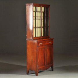 Antieke kast /  boekenkast / servieskast in mahonie met (vervangbare) beklede achterwand  ca. 1800 (No.231412)