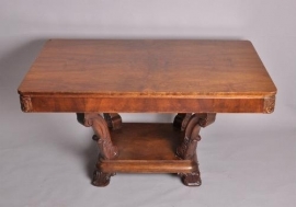 Antieke tafel / Franse rechthoekige art deco eetkamer op gebogen voet tafel 1920 in notenhout (No.463514)