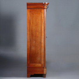 Vroeg Biedermeier Notariskast of  tweedeurskast in blonde kleur mahonie ca 1830 (No.440510)