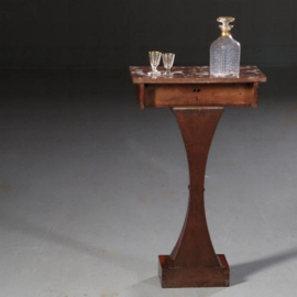 Antieke bijzettafels / Zeer kleine Hollandse  console  of wandtafel eind 18e eeuw met marmer blad  (No.642625)