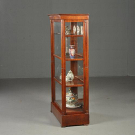Antieke kast / Vitrine driezijdig glas biedermeier ca. 1830 met spiegel achterwand (No.401746)