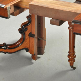 Antieke tafel / Indrukwekkende Coulissetafel ca. 1870 uitschuifbaar tot zeker 20 couverts  (No.370552)