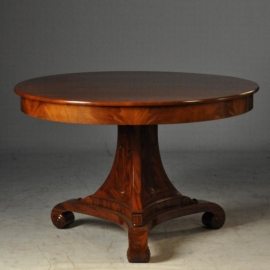 Antieke tafel / Hollandse coulissetafel met sluierpoot ca. 1815 met 4 mahonie  inlegbladen Max 2,62m. (No.632452)