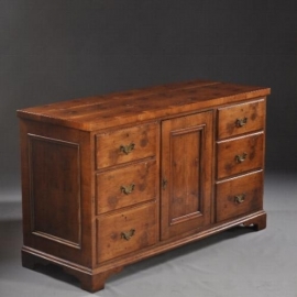 Antieke kast / Strak Engels dressoir ca. 1800 in fijne doorleefde uitstraling (No.720329)