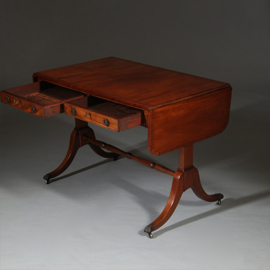 Regencys stijl wandtafel of kleine schrijftafel ca 1900 (No.260660)