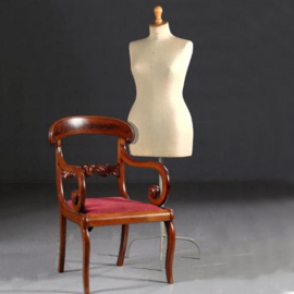 Antieke stoelen / Stel van 2 armstoelen Charles X mahonie ca. 1820 prijs incl bekleding naar wens (No.650367)