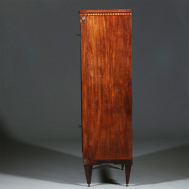 Neoclassicistische Secretaire met blauw-wit en wit biscuit ca. 1790 (No.260645)