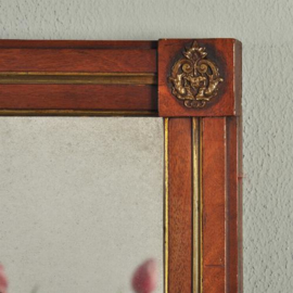 Antieke spiegels / Franse mahonie spiegel ca. 1850 met bronzen hoekornamenten (No.801655)