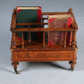 Wortelnoten Canterbury met lade gesig Gillow brons beslag en inlegwerk ca. 1850 (No.283005)#