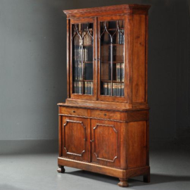 antieke kast / Mahonie boekenkast / servieskast ca. 1850 met 4 deuren en 2 laden (No.412513)